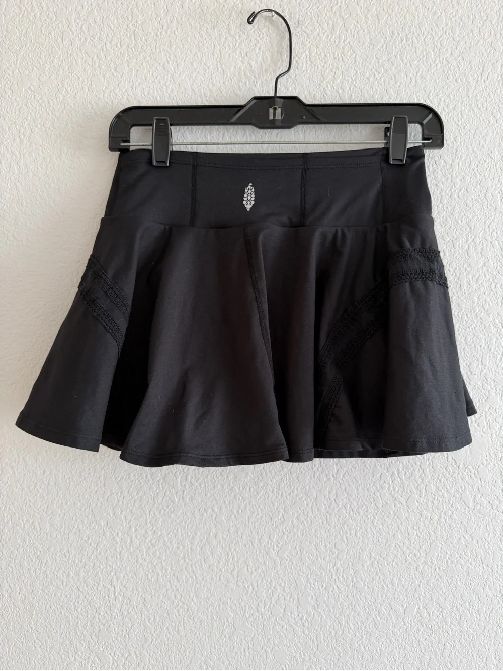 FREE PEOPLE Pleats and Thank You skort sz M